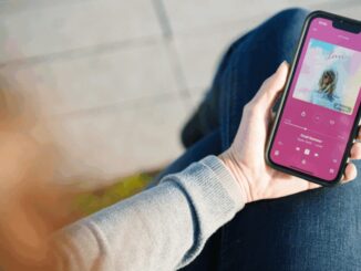 Deezer report shows female artists rising in global streaming